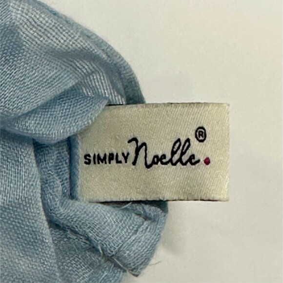 Simply Noelle Silk Blend Scarf Shawl Blue - Picture 4 of 7